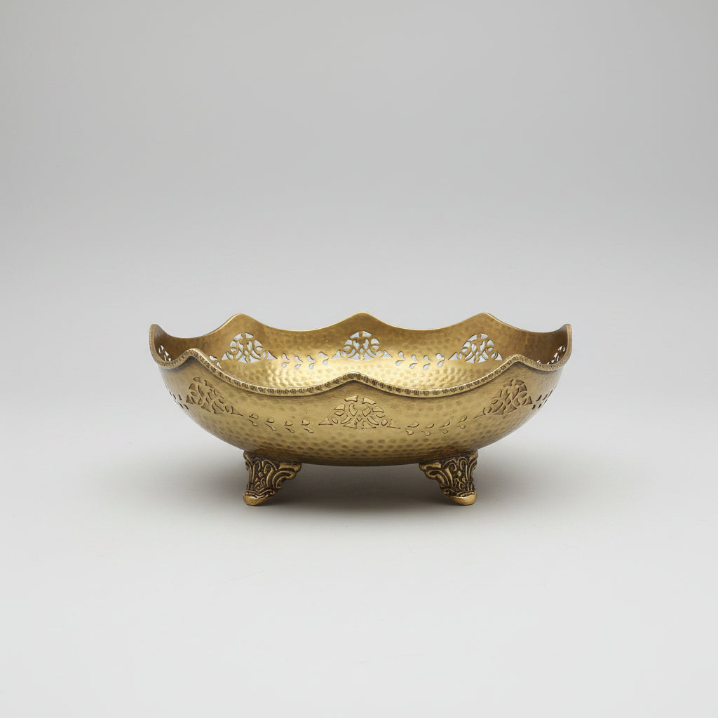 Brass Hammered Scalloped Tray – Footed